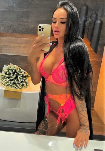 Яна - Шлюха СПб, размер груди 3, метро Комендантский проспект