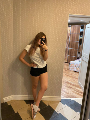 Люда - Индивидуалка СПб, размер груди 2, метро Звездная