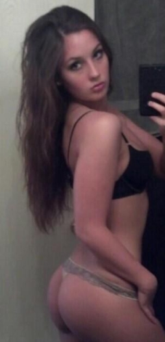 Марта - Индивидуалка СПб, размер груди 2, метро Девяткино