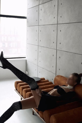 Анжела Шлюха СПб, телефон +7(981)136-33-84, возраст 26 - Фото 2